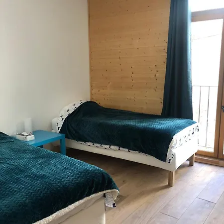3 Pieces A Apartment